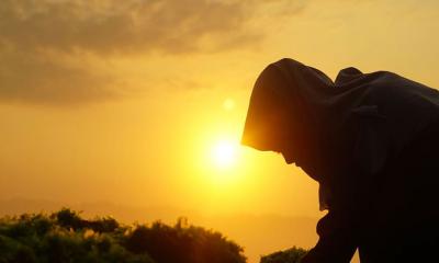 গোনাহ থেকে বাঁচার উপায়