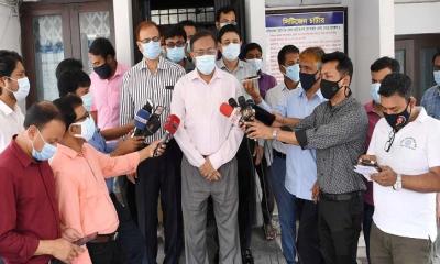 ‘টিকার সংশয় নিয়ে যা প্রচার হচ্ছে বাস্তবে তা ঠিক নয়’