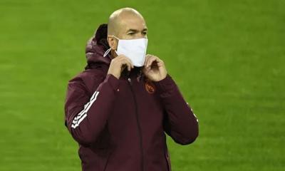 রিয়াল কোচ জিদান করোনায় আক্রান্ত