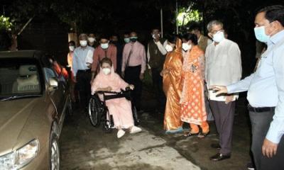বাসায় ফিরেছেন খালেদা, তবে এখনও পুরোপুরি সুস্থ নন