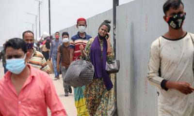 কঠোর লকডাউন: দুর্ভোগ নিয়ে রাজধানী ছাড়লেন লাখো মানুষ