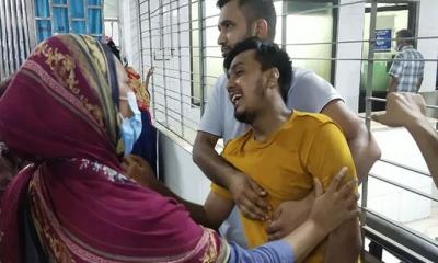 ‘আমার বাবা আর বা-ব্বা, বা-ব্বা বলে ডাকবে না’