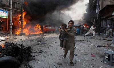 পাকিস্তানে শক্তিশালী বোমা বিস্ফোরণ, বহু হতাহতের শঙ্কা