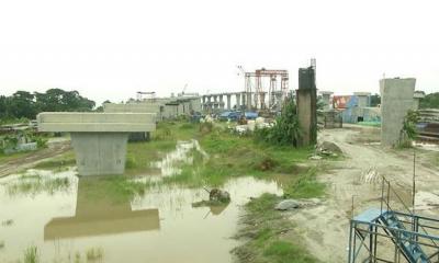 রেল মন্ত্রণালয়ের নকশায় ত্রুটি পদ্মাসেতুর কাজে বাধা