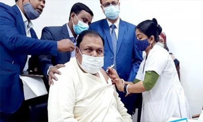 যে কোনো সময় খুলবে স্কুল, টিকা নিতে হবে শিক্ষকদের