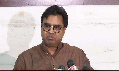 ‘মোহাম্মদ হানিফের স্ত্রী লাঞ্ছিত হবে, এটা ঢাকাবাসী মেনে নেবে না’