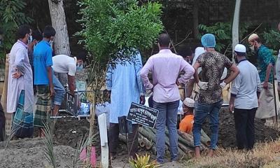 কবরস্থানে তিল পরিমাণ জায়গা খালি নেই