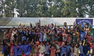 অর্থের অভারে ছাত্রছাত্রীসহ স্কুল বিক্রি করতে ফেসবুকে স্ট্যাটাস