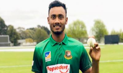 বোলিংয়ে শরিফুলের শিক্ষক মোস্তাফিজ, শিখছেন কাটার