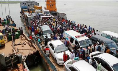 ঢাকা ছেড়েছেন ১ কোটি ৫ লাখ, ফিরেছেন ৮ লাখ