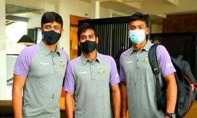 দেশে ফিরেছেন টাইগাররা, থাকতে হবে কোয়ারেন্টাইনে