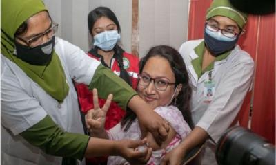 আজ ভ্যাকসিনের দ্বিতীয় ডোজ পাবেন ৩১১৬০ জন