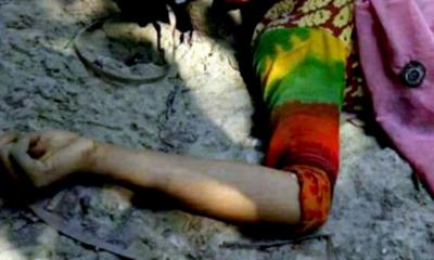 হাত-পা বেঁধে স্ত্রীকে বিবস্ত্র করে নির্জন বনে ফেলে এলেন স্বামী