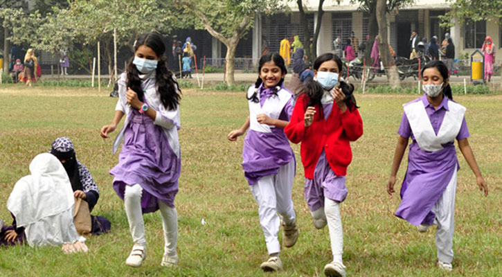 শিক্ষাপ্রতিষ্ঠানে উৎসবের আমেজ