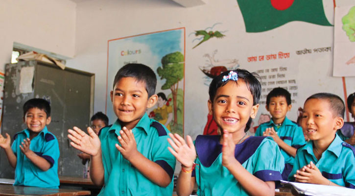 ক্লাসে ফেরেনি লাখো শিক্ষার্থী