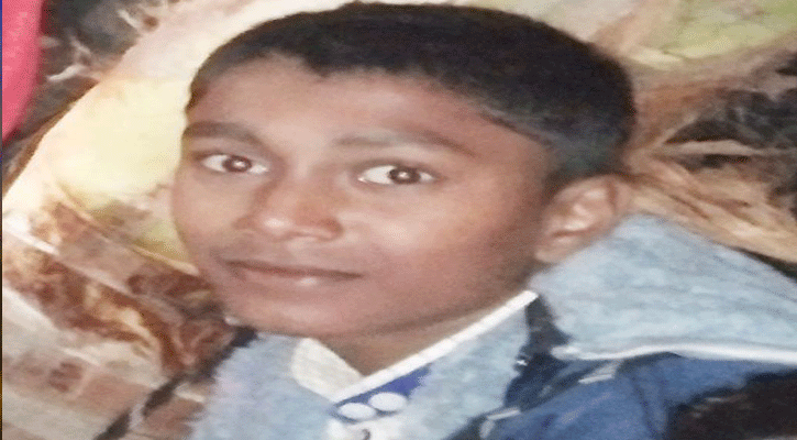 মামার মোটরসাইকেল চালাতে গিয়ে পরপারে শিক্ষার্থী