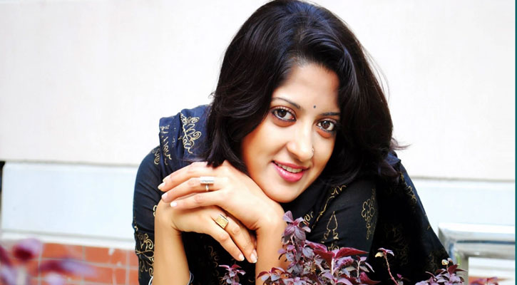 বিয়ে করছেন হুমায়রা হিমু