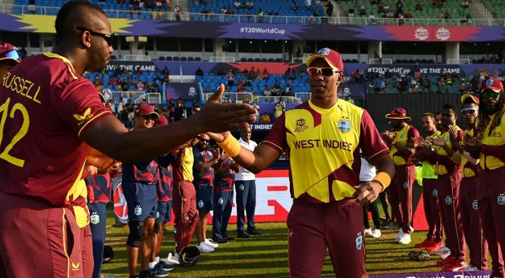 বিদায় চ্যাম্পিয়ন