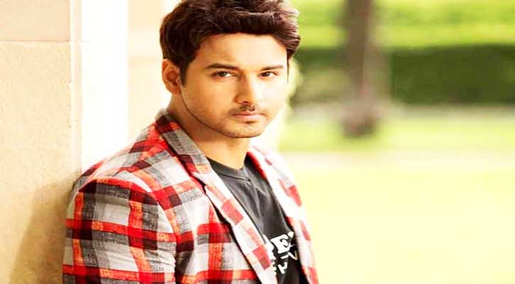 ভক্তদের চোখে এখন যশ ভিলেন