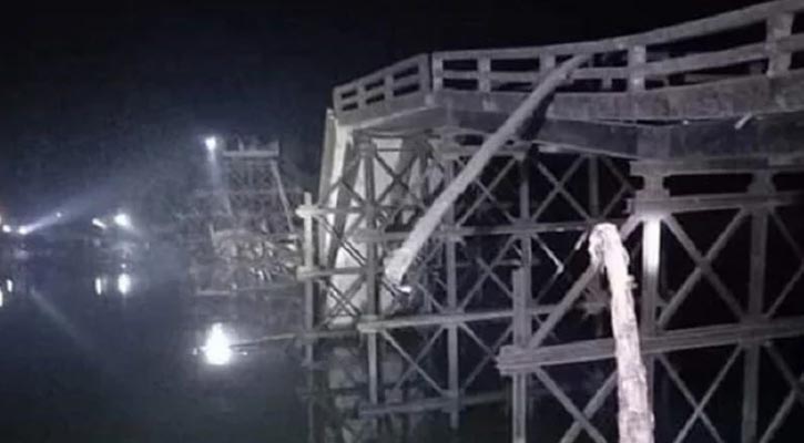 মির্জাগঞ্জে ব্রিজ ধসে মাদরাসা শিক্ষকের মৃত্যু