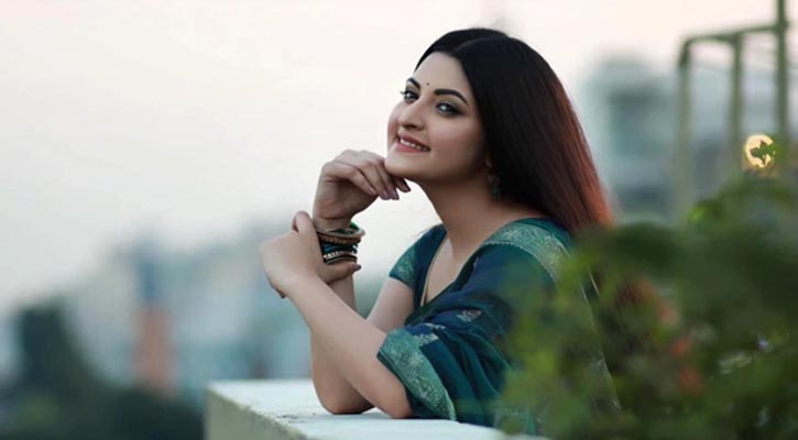 এশিয়ার সেরা ১০০ তারকার তালিকায় পরী