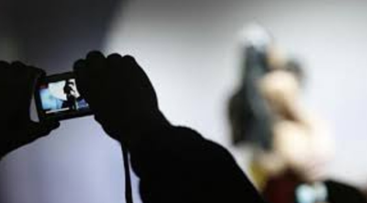 আমাকে অজ্ঞান করে পর্ন ভিডিও ধারণ করা হয়: পরী