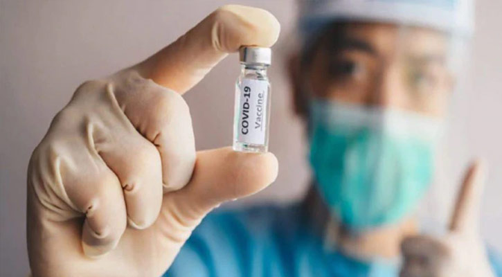 ‘করোনার টিকা আসছে ফেব্রুয়ারিতে, অগ্রাধিকার পাবেন গণমাধ্যমকর্মীরা’