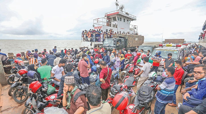 কঠোর বিধিনিষেধ : দ্বিতীয় দিনেই পাল্টে গেছে চিত্র