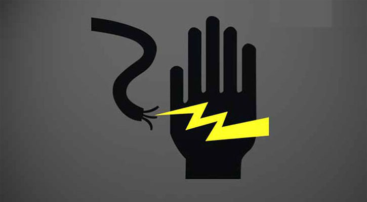 পতাকা টানতে বিদ্যুৎস্পৃষ্টে আর্জেন্টিনা সমর্থকের মৃত্যু