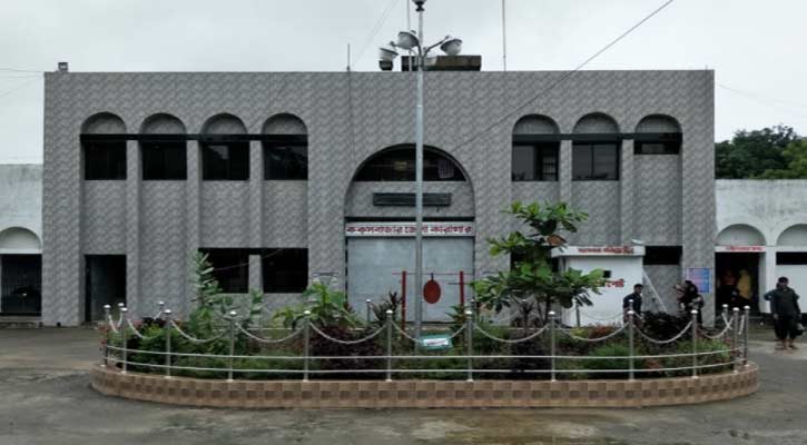 কারাগারে গলায় ফাঁস দিয়ে হাজতির আত্মহত্যা