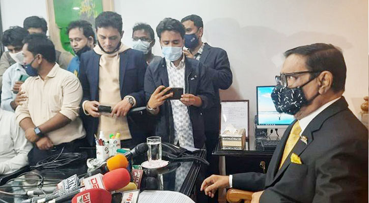 সব খবর দলীয় প্রধানের কাছে আছে: কাদের