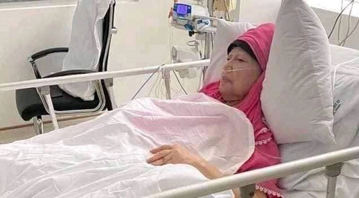 খালেদা জিয়াকে বিদেশে যেতে দিতে ২৫৮২ সাংবাদিকের আহ্বান