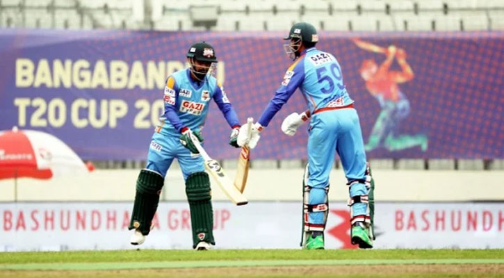 লিটন-সৌম্যের ফিফটিতে বড় টার্গেট দিল চট্টগ্রাম