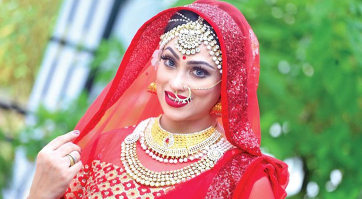 বিএনপির এমপি বানানোর আশ্বাস দিয়ে পপিকে বিয়ের প্রস্তাব