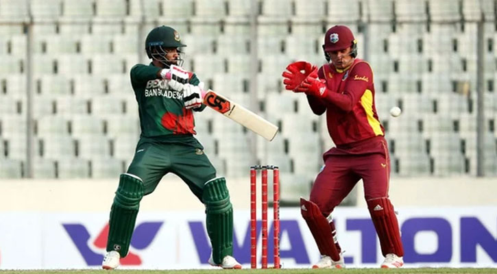 চট্টগ্রামের প্রথম ব্যাটসম্যান হিসেবে তামিমের মাইলফলক