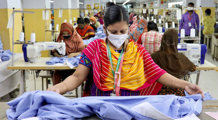 তৈরি পোশাকে টার্গেট শীর্ষস্থান  