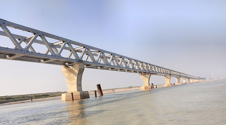 শরীয়তপুরের মাছচাষিদের ৫০০ কোটি টাকা ব্যবসার স্বপ্ন