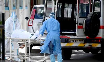 ঊর্ধ্বমুখী সংক্রমণে বাড়ছে মৃত্যু