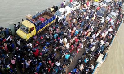 এখন পর্যন্ত ঢাকা ছেড়েছে ৭৩ লাখ মানুষ