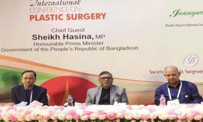 করোনা নিয়ন্ত্রণে দক্ষিণ এশিয়ায় প্রথম বাংলাদেশ