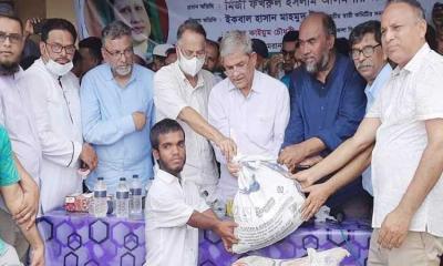 ক্ষমতাসীন দল বন্যার্তদের পাশে নেই : ফখরুল