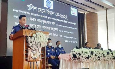 অনুদান পাসের দায়িত্ব এসপিকে দেওয়া উচিত: আইজিপি