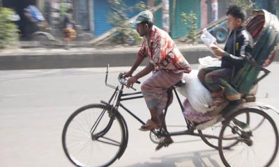 রিকশাচালকদেরও লাগবে লাইসেন্স, থাকবে নির্ধারিত ভাড়া ও জরিমানা 