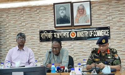 তেলের দাম নিয়ে সুখবর দিলেন বাণিজ্যমন্ত্রী