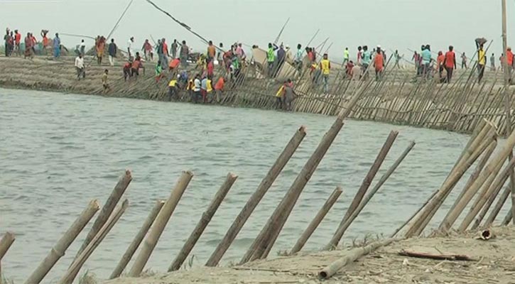 বাঁধ নির্মাণে ব্যাপক দুর্নীতি