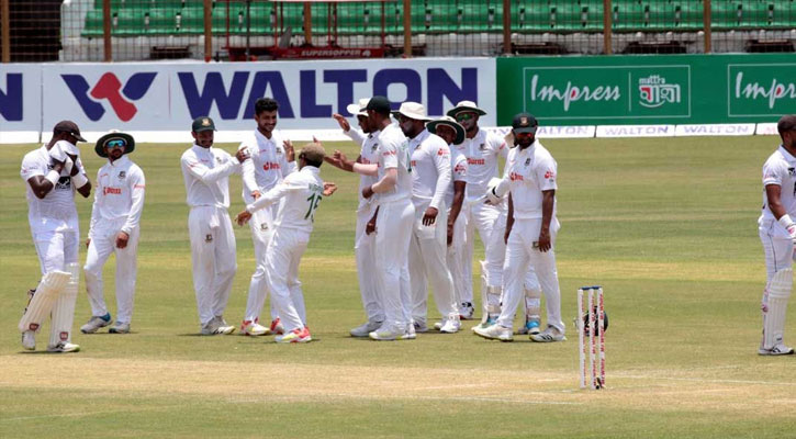 সাকিব-নাঈমের ঘূর্ণিতে বাংলাদেশ শিবিরে স্বস্তি