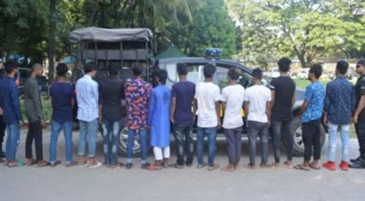 ভয়ংকর অপরাধে ভাড়া খাটে কিশোর গ্যাং