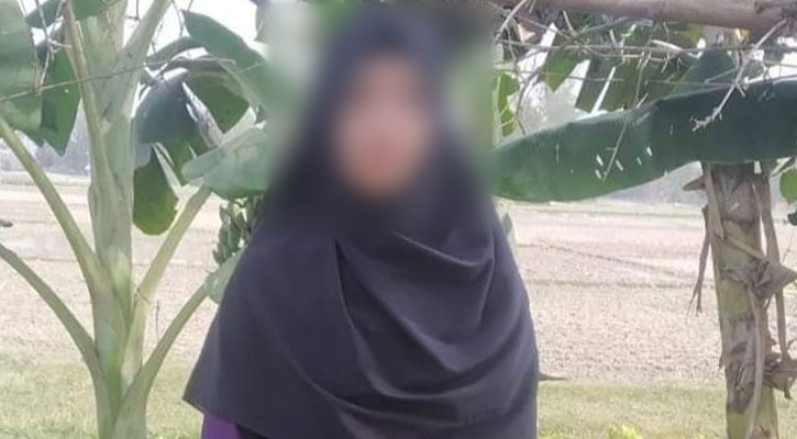 সন্ধ্যায় বেরিয়েছিল কিশোরী, পরের দিন লাশ মিলল খালে