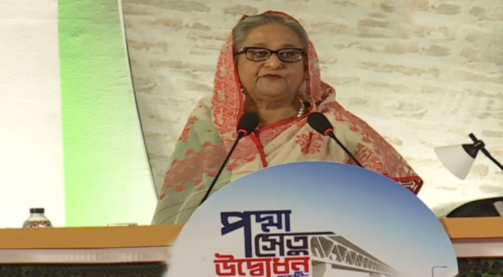 ‘যতবারই হত্যা করো, জন্মাবো আবার দারুণ সূর্য হবো, লিখবো নতুন ইতিহাস’