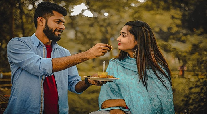 কম সুদর্শন পুরুষরাই স্ত্রীকে বেশি সুখী রাখে, বলছে গবেষণা